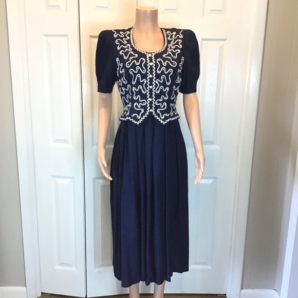 Plaza South Vintage Blue Beaded Short Sleeve Secretary Popover Dress Size 4 - Picture 2 of 8